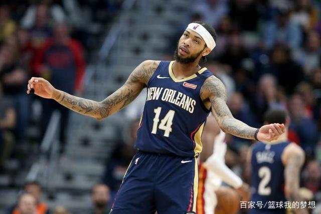 相当炸裂！44岁的小罗就要当爷爷了！